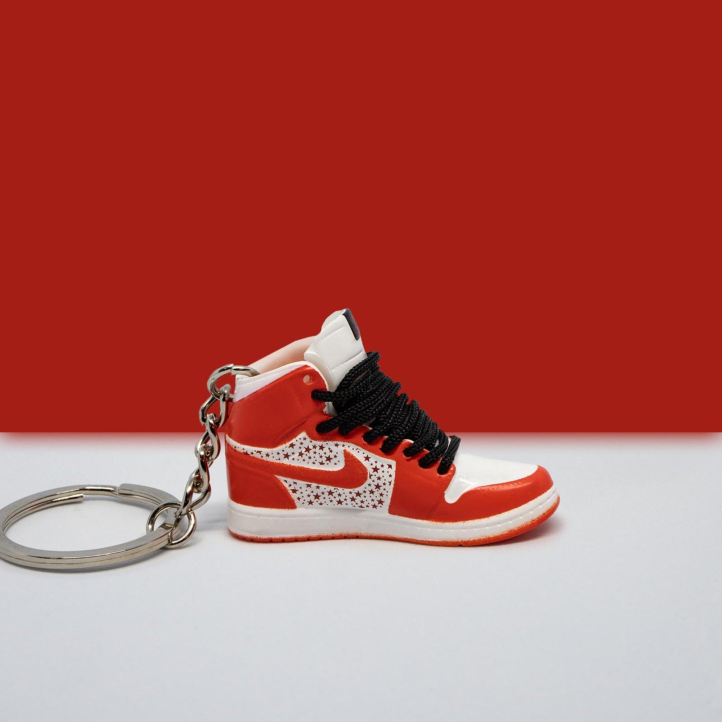 Nike Jordan orange avec etoile