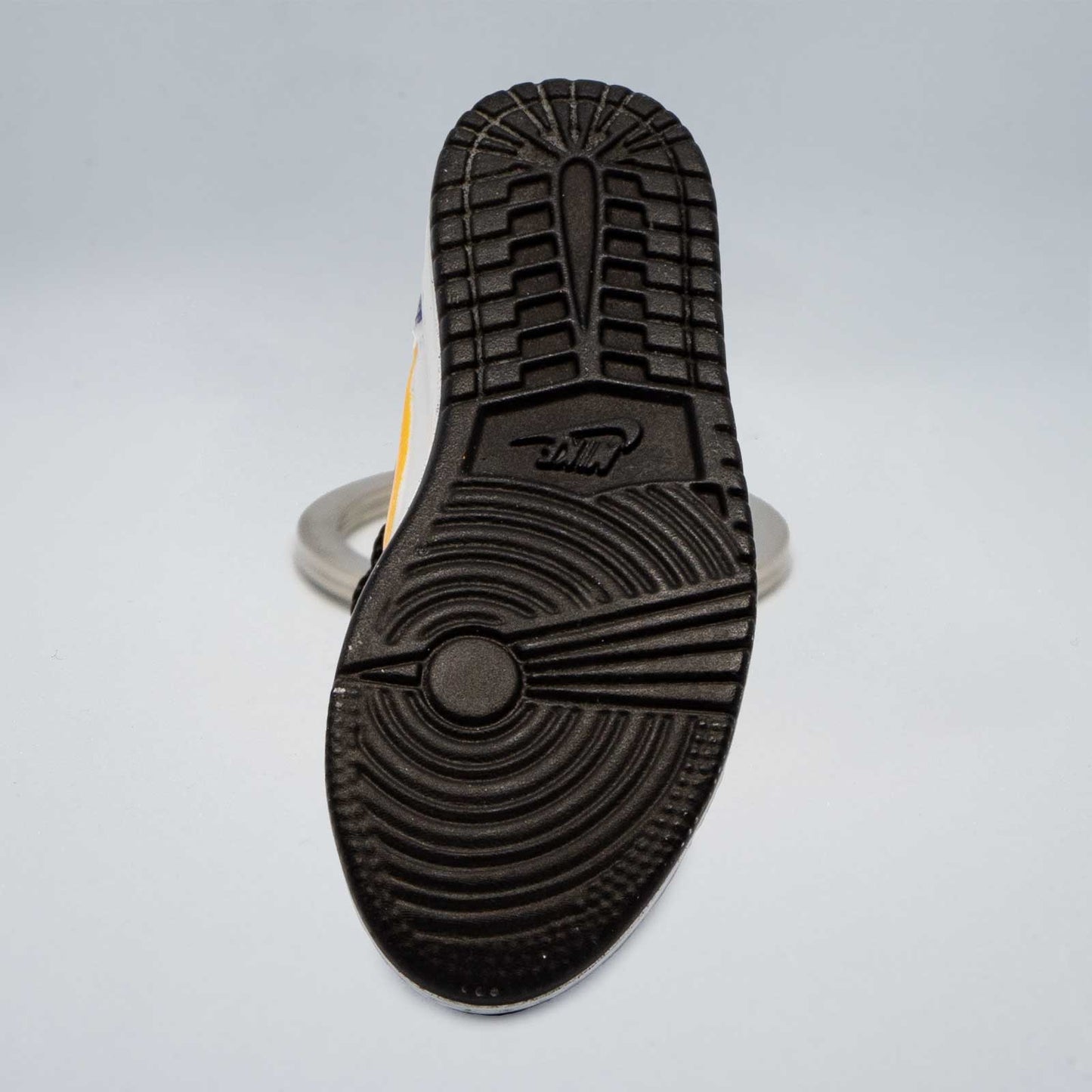 Nike Jordan violet-jaune